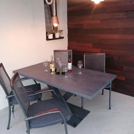 Apartmani Kiko Porec Exterior photo